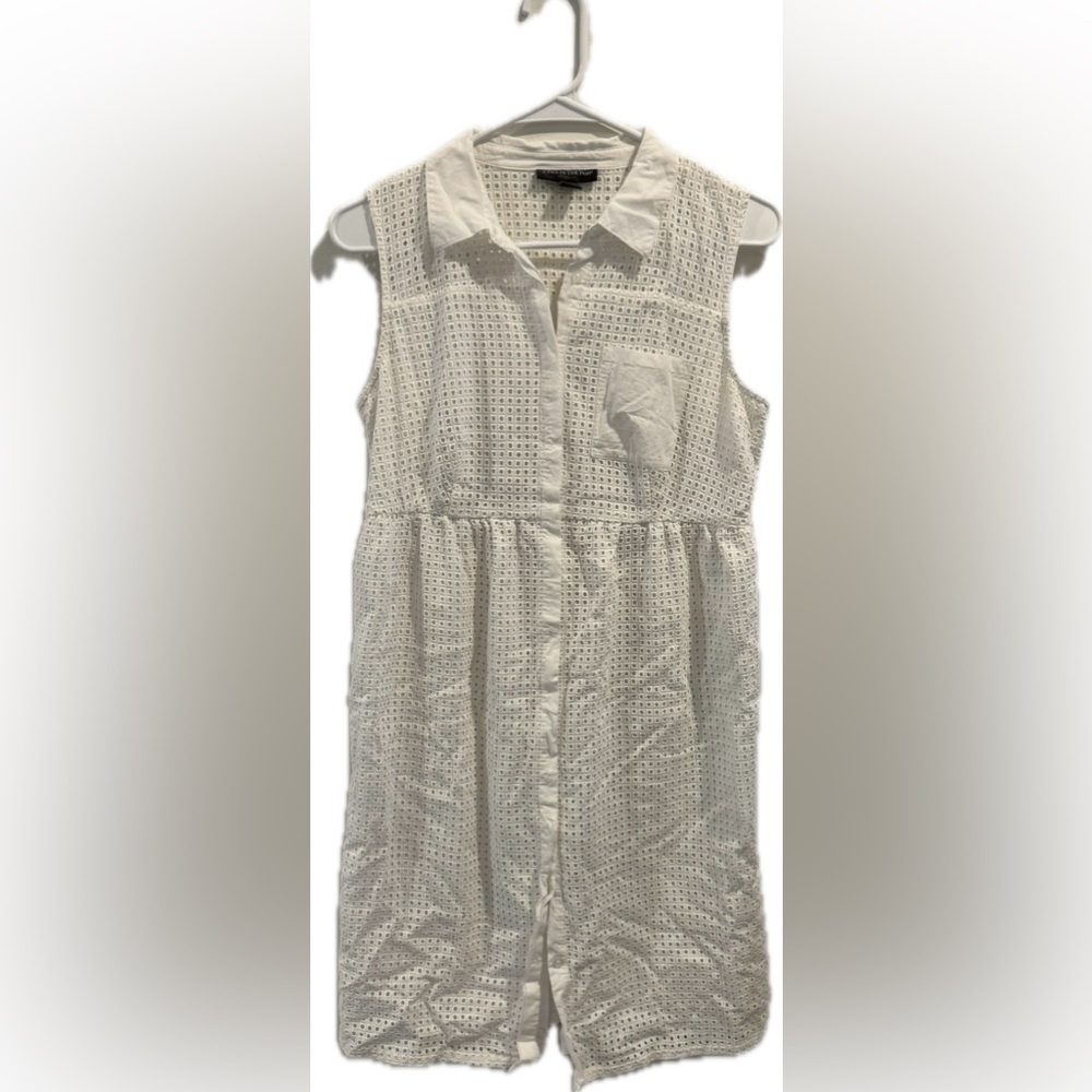 Motherhood maternity white eyelet button up collared dress with pocket